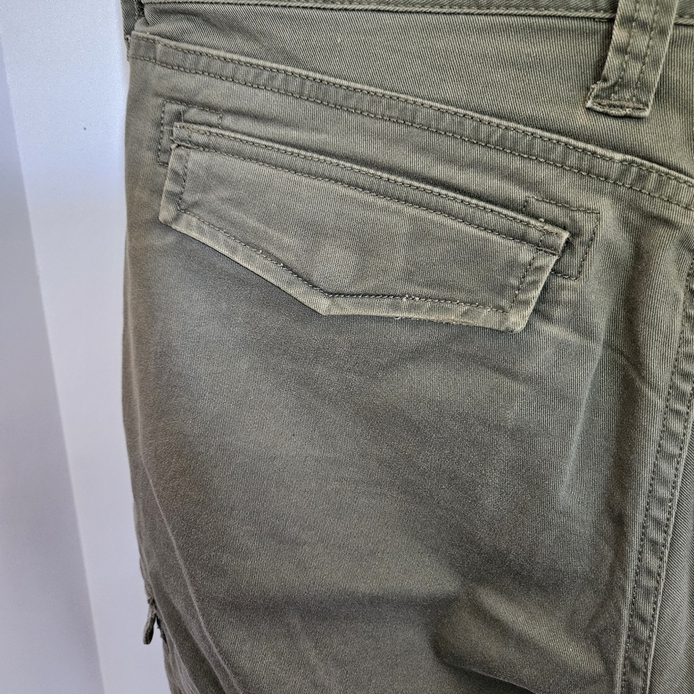 The Lucky Brand Olive Green Cargo Shorts Womens 6/28 - Picture 10 of 14